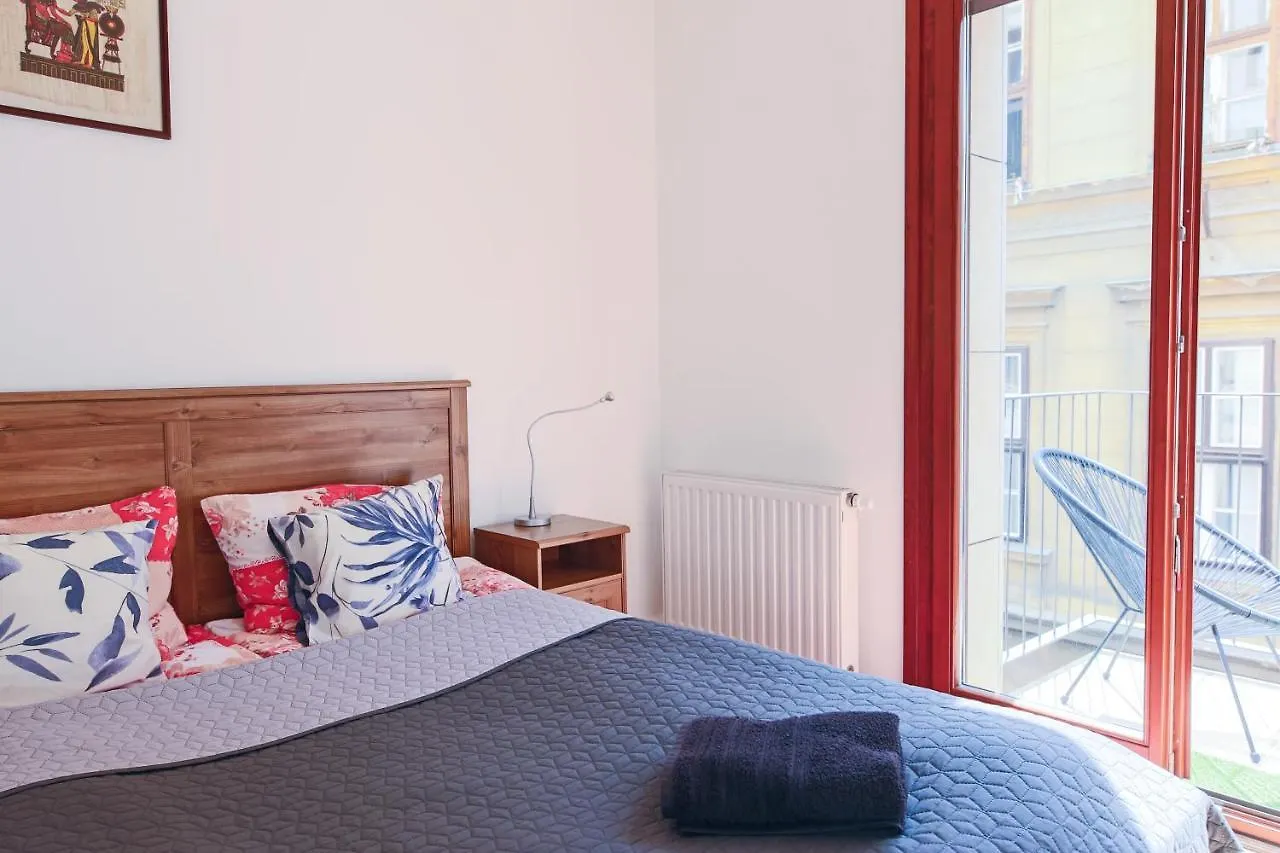 Artemisia Luxury Apartments Balcony Budapest